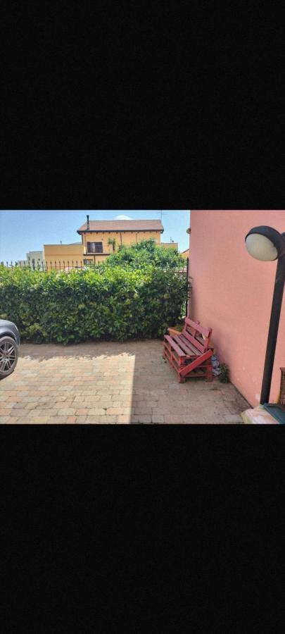 Bed And Breakfast Da Nonna Ezia Albenga Dış mekan fotoğraf